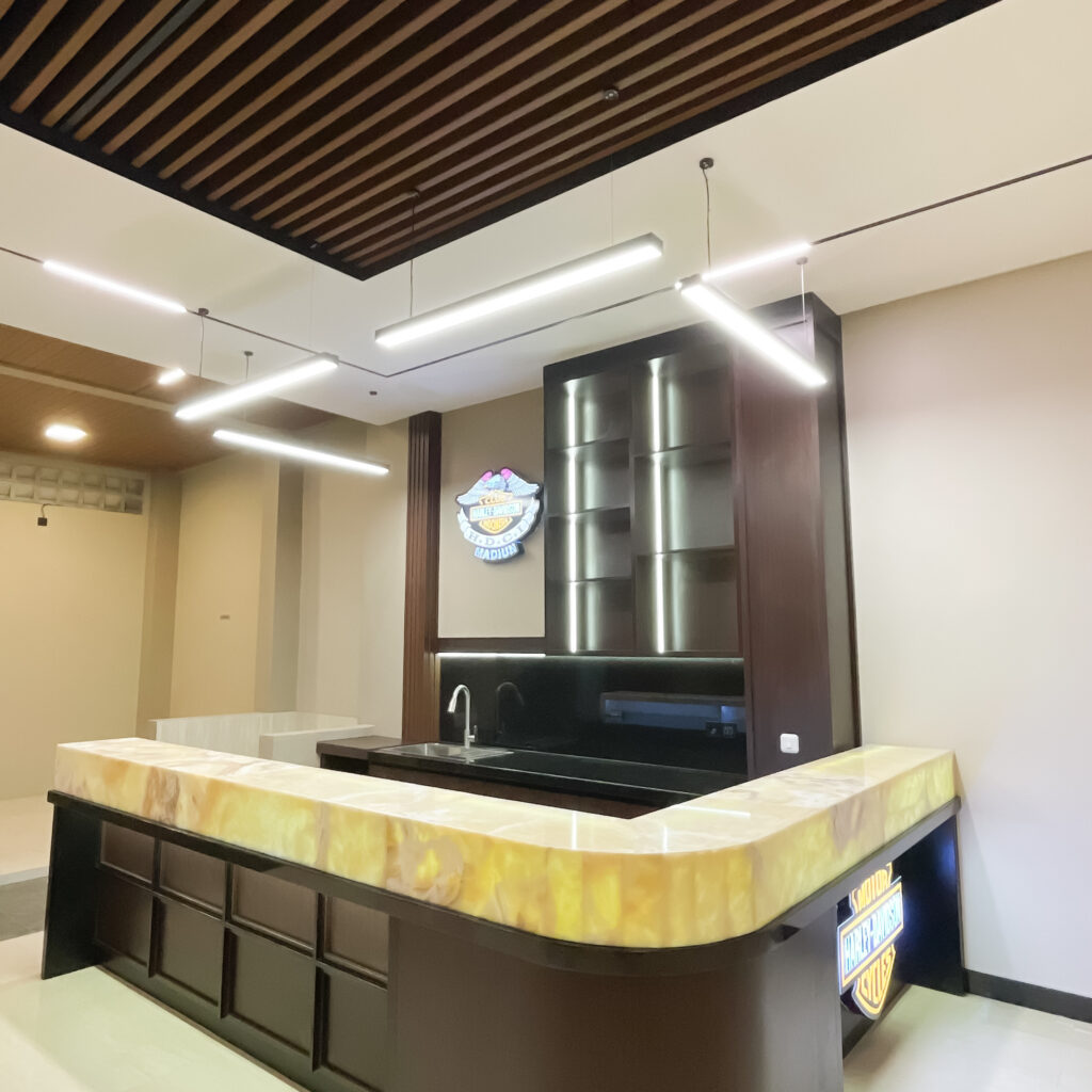 bar table custom marmer onik kuning TAP IDEA Interior Madiun